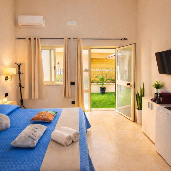 Camera Tramonto Dorato – B&B a Cirò Marina vicino al mare
